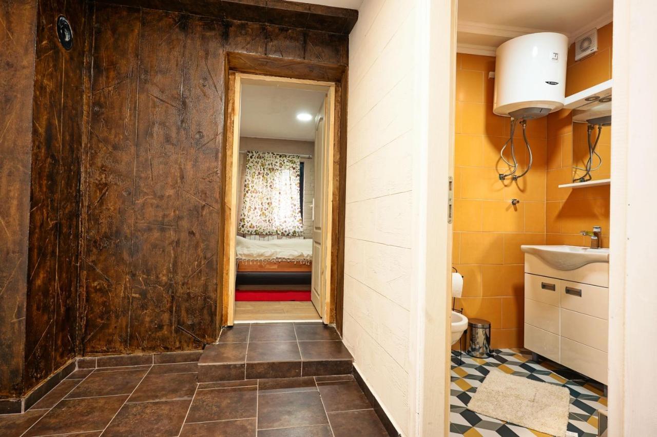 Apartmán Zmaj Ognjeni Etno Concept Kupinovo Exteriér fotografie